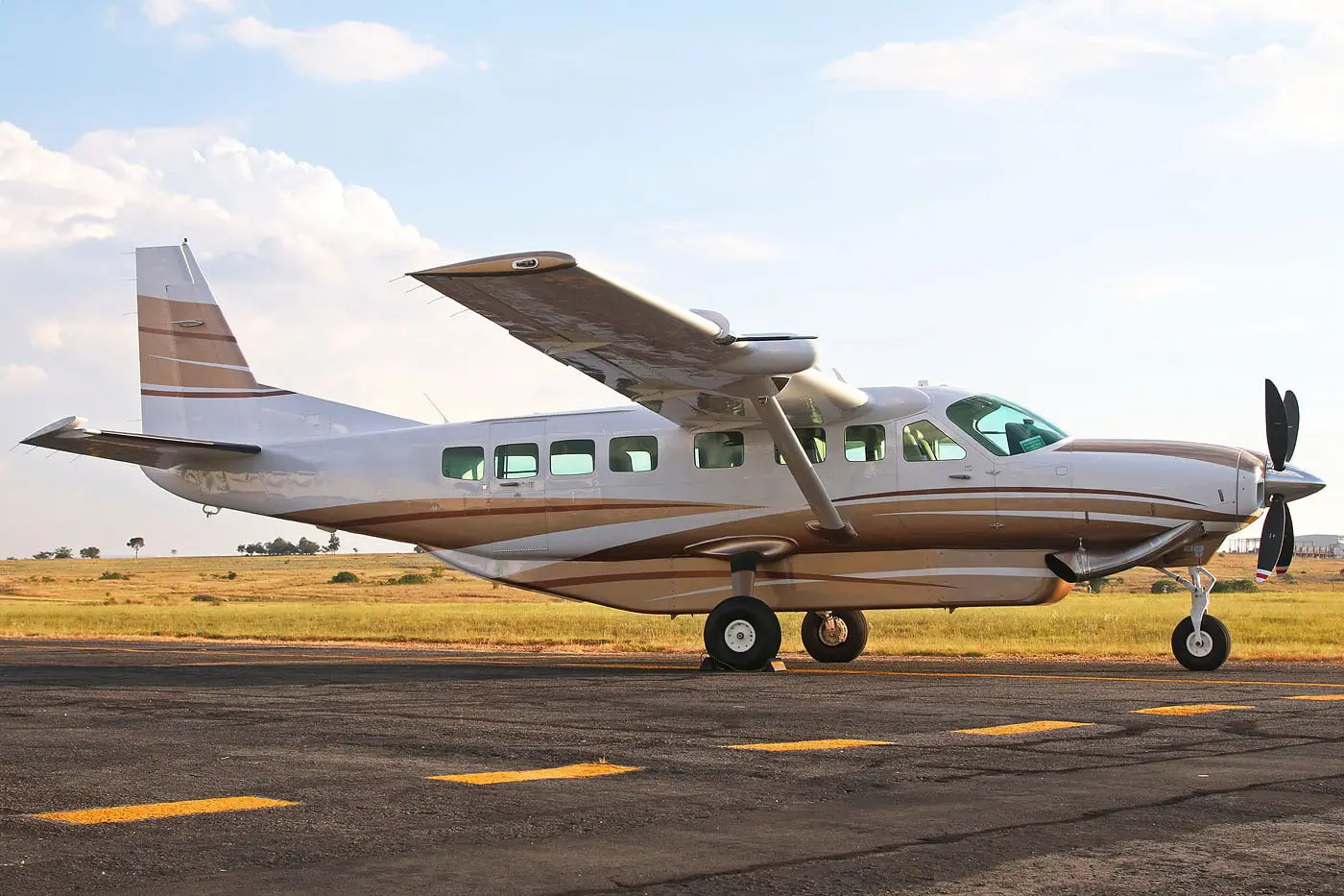 Cessna 208B Grand Caravan ZS-DFK operated by Absolute Aviation photo 2