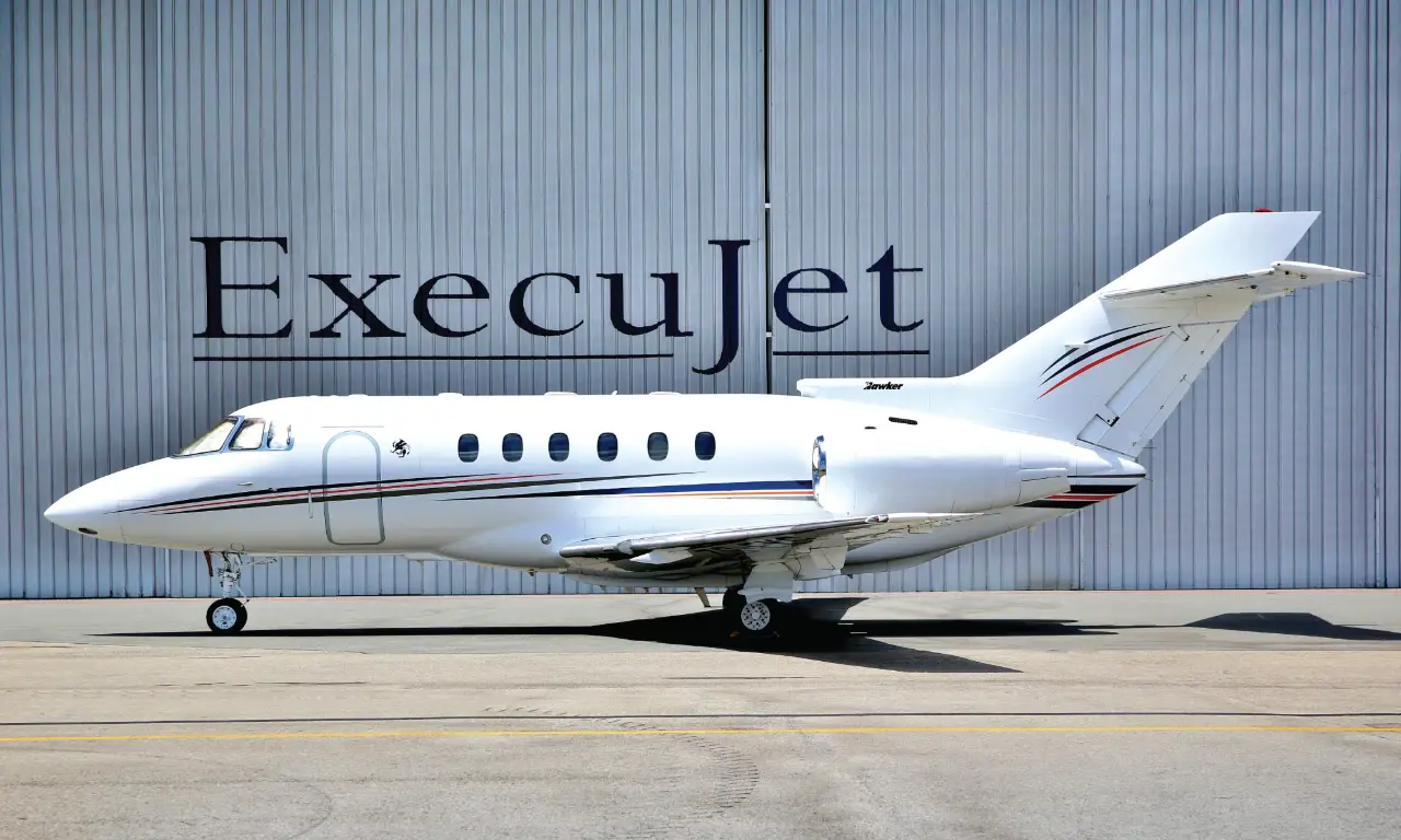 Beechcraft Hawker 800XP ZS-EXG operated by Luxaviation Africa photo 3