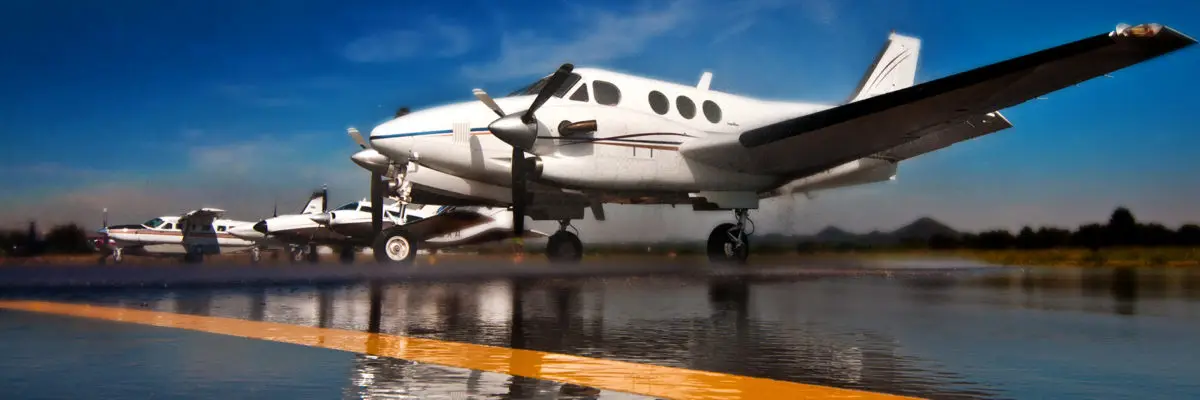 Beechcraft King Air C90A ZS-LZR operated by FlyJetstream Aviation photo 2