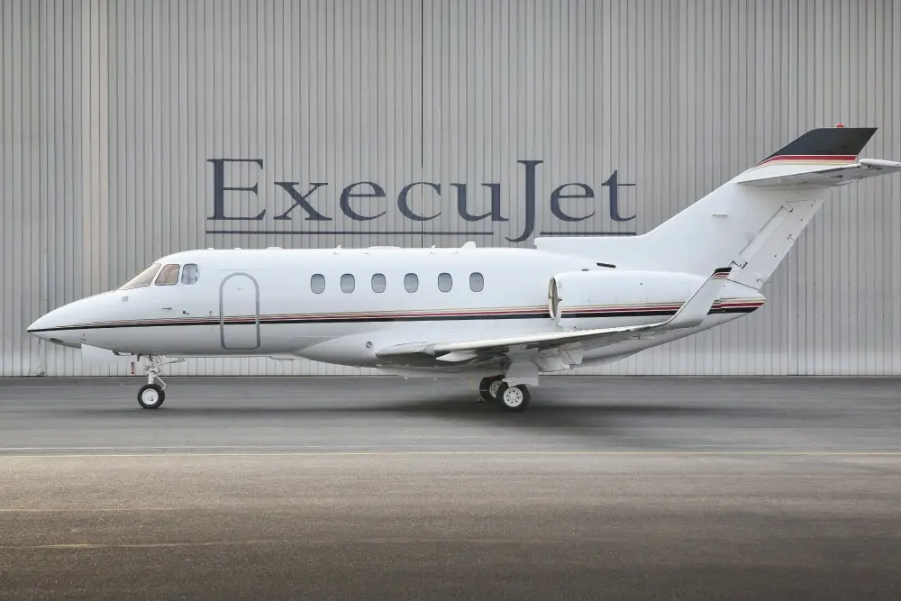Beechcraft Hawker 900XP ZS-MIG operated by Luxaviation Africa photo 3