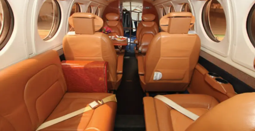 Beechcraft King Air 200 ZS-PCH operated by Comair Flight Services CFS photo 2
