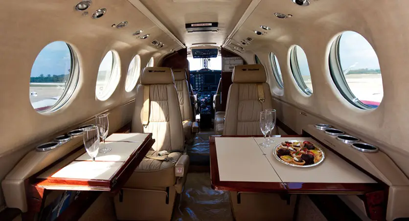 Beechcraft King Air 200 ZS-SWR operated by Pambele Aviation photo 2