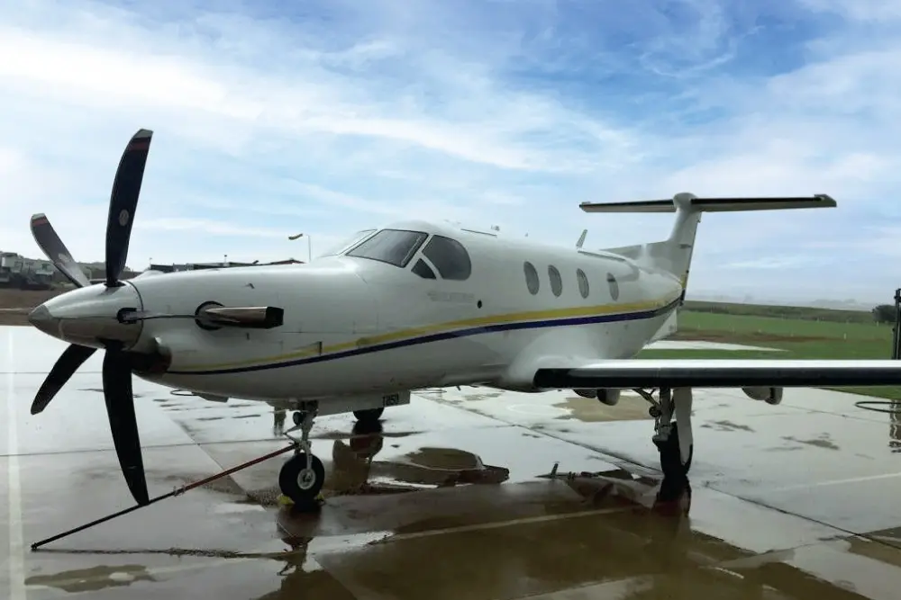 Pilatus PC-12/47 NG ZS-TLH operated by Luxaviation Africa photo 3
