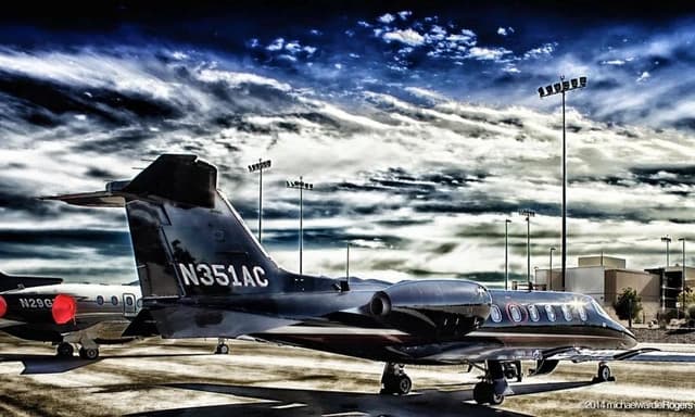 Learjet 31A N351AC