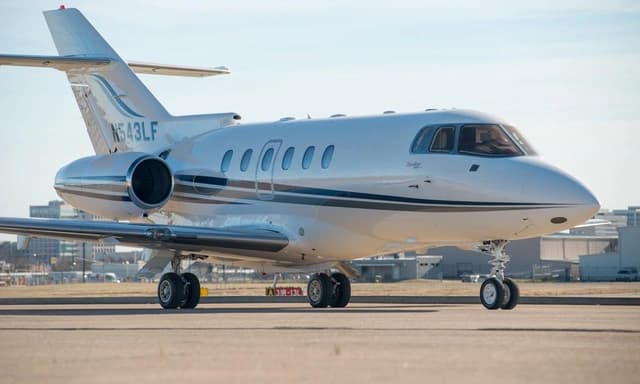 Hawker 800XP N886DL