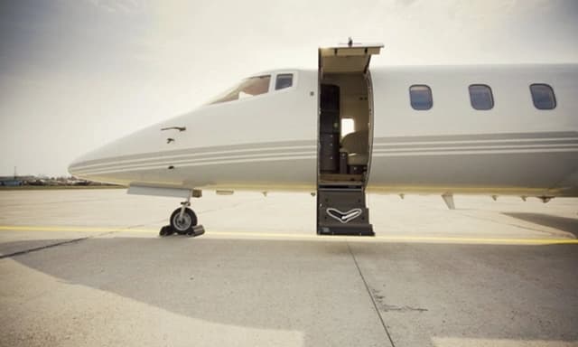 Learjet 60 N357WP