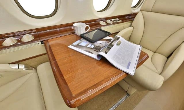Hawker 900XP N80J photo 5
