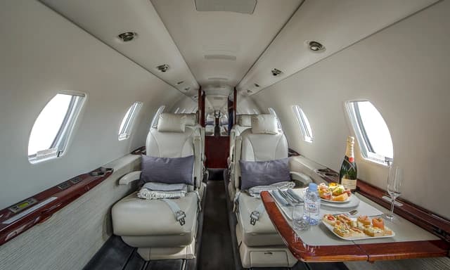 Cessna Citation XLS N422BC photo 4