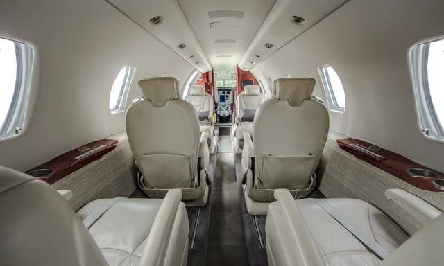 Cessna Citation XLS N422BC photo 2