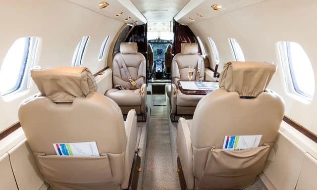 Cessna Citation Excel N817LF photo 3