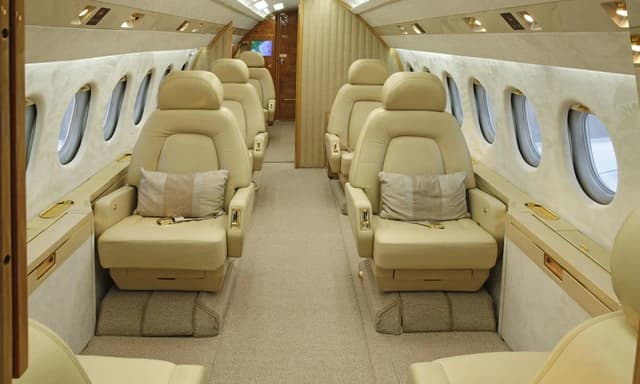 Falcon 900 N361K photo 3