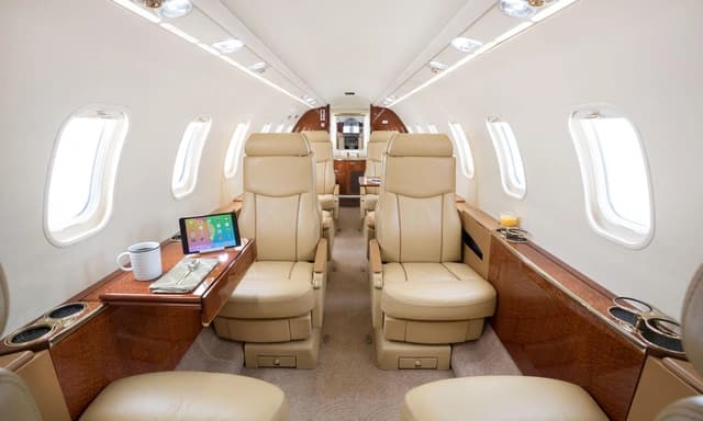Learjet 45 N395BC photo 2