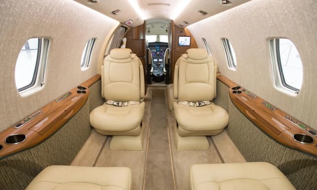 Cessna Citation XLS+ N212LT photo 6