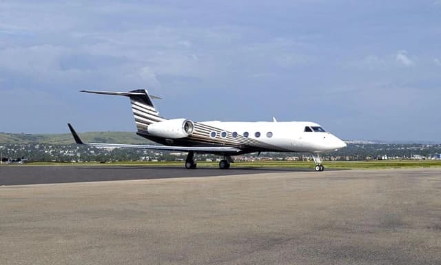 Gulfstream G450 N11PH