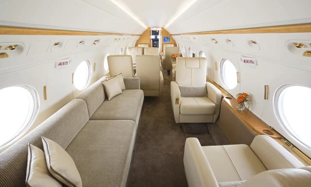 Gulfstream IV-SP N445MD photo 3