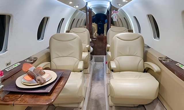 Cessna Citation XLS N777LX photo 2