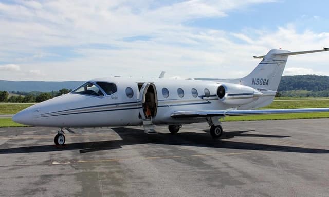 Beechjet 400A N96GA