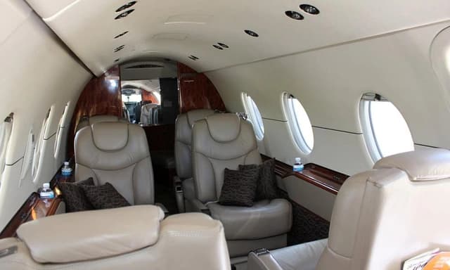 Beechjet 400A N96GA photo 2