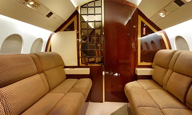 Falcon 900EX EASy N592CL photo 2