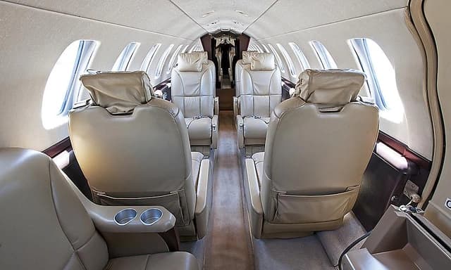 Cessna Citation CJ3 N525CR photo 3