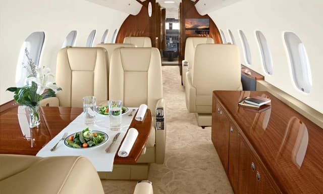 Global 5000 N900GX photo 2