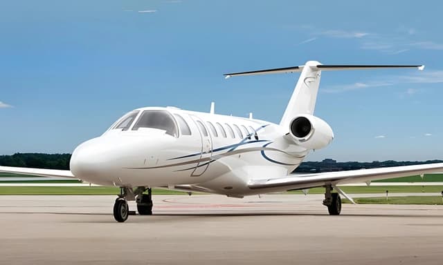 Cessna Citation CJ3 N124BL