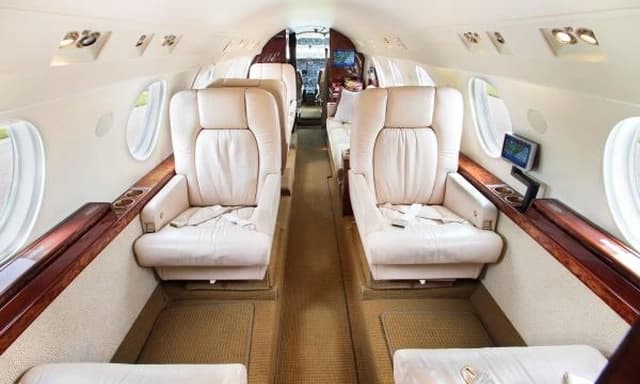 Falcon 20F N239CD photo 6