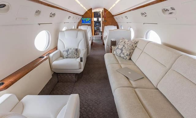 Gulfstream IV-SP N510MG photo 3