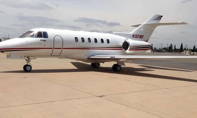 Hawker 800XP N321MS