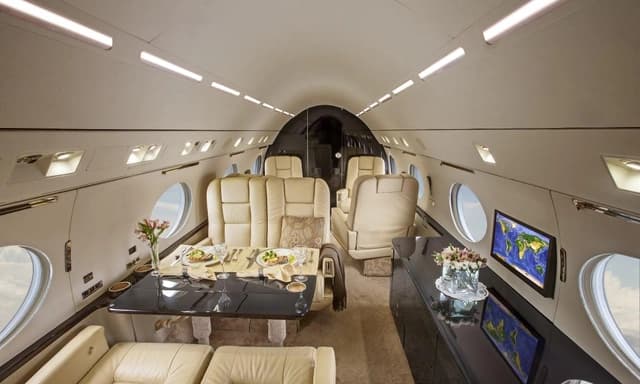 Gulfstream IV-SP N270SC photo 4