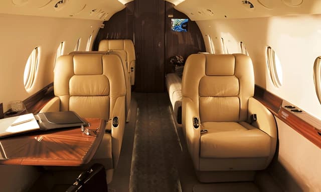 Gulfstream G200 N831PB photo 2