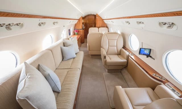 Gulfstream G450 N236KR photo 4