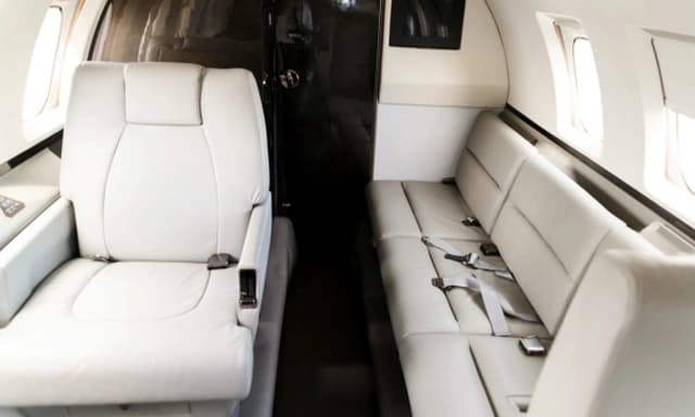 Hawker 800 N850SX photo 4