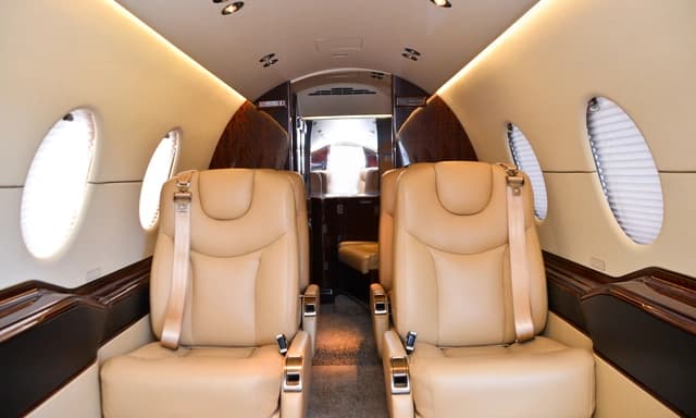 Beechjet 400A N100FN photo 2