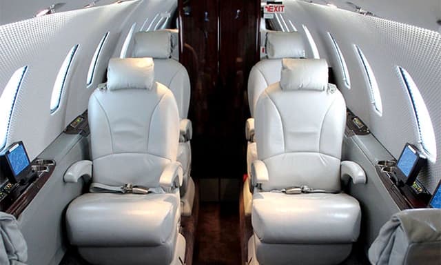 Cessna Citation XLS N72SG photo 2