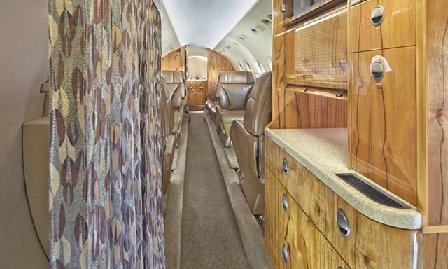 Hawker 850XP N762DD photo 5