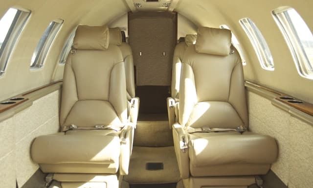 Cessna Citation Ultra N560LC photo 3