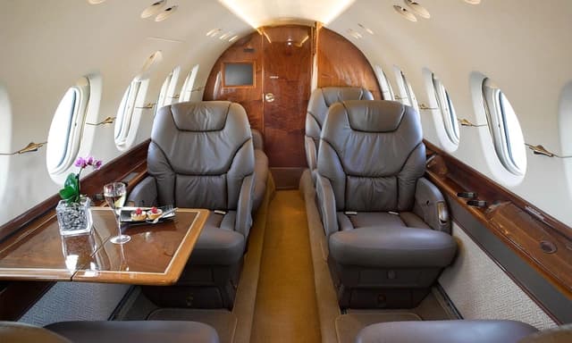 Hawker 800XP N42JJ photo 4