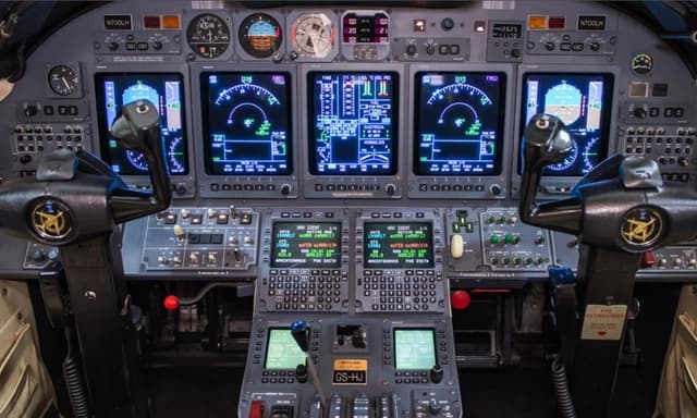 Cessna Citation X N700LH photo 6