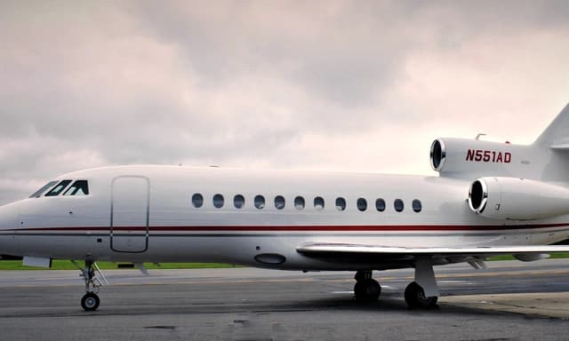 Falcon 900EX N551AD