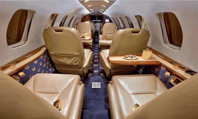 Cessna Citation Encore+ N562CL photo 5