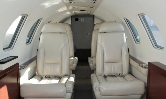 Cessna Citation V N725JA photo 3
