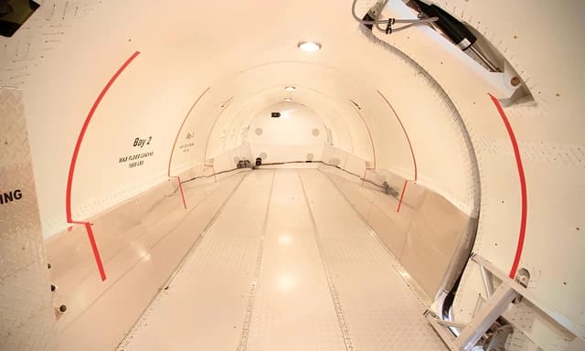 Falcon 20 N760RA photo 2