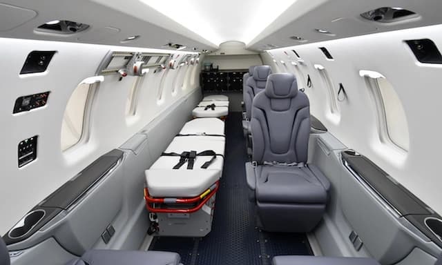 Pilatus PC-24 N827HB photo 4