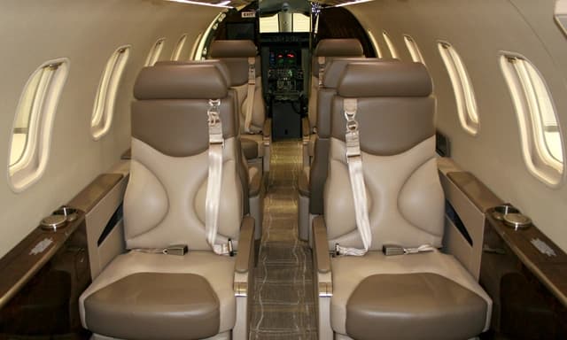 Learjet 45 N145MW photo 2