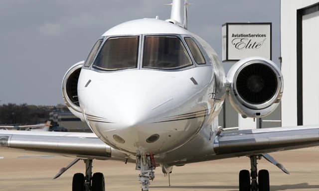 Hawker 800 N337WR photo 3