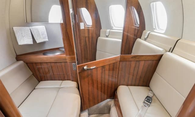 Cessna Citation XLS N560LS photo 5