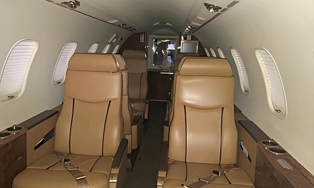 Learjet 45 N63DZ photo 2