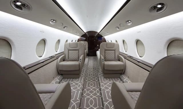 Gulfstream G200 N710RH photo 2