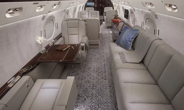 Gulfstream G550 N237GA photo 2